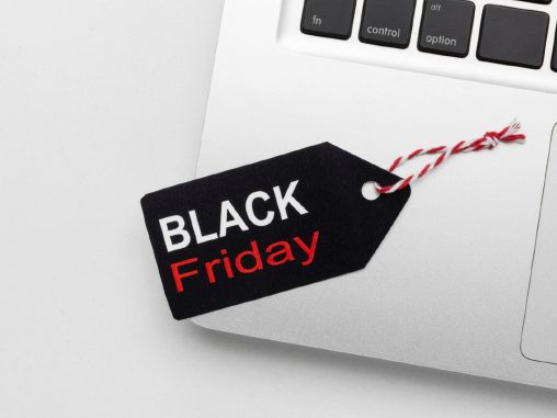 Garanta segurança e controle financeiro na Black Friday usando carteiras digitais e Pix parcelado. Descubra como proteger seus dados e economizar em todas as compras!